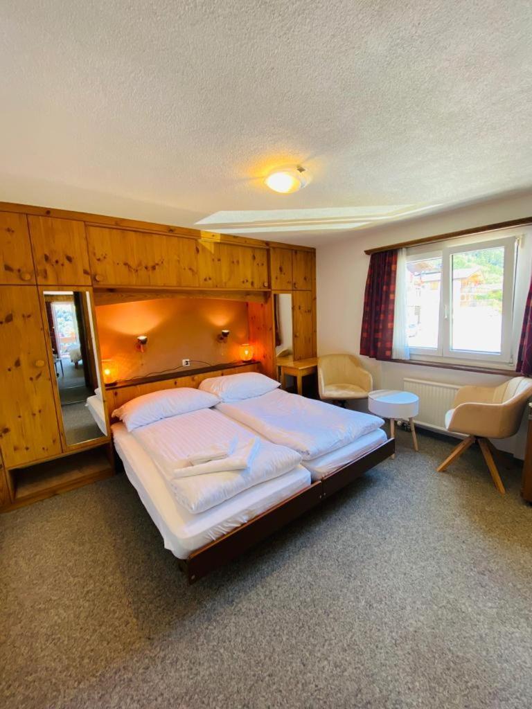 Hotel Old Jnn Klosters Exterior foto