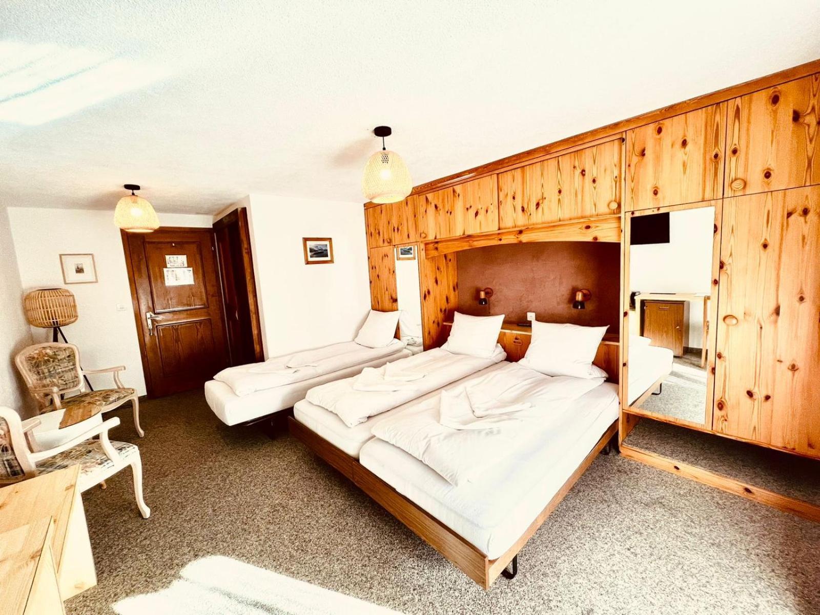 Hotel Old Jnn Klosters Exterior foto